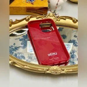【Heinz X kate spade】コラボ★グリッターiPhone15Pro Heinz X Kate Spade New York Glitter I Phone 15 Pro Case